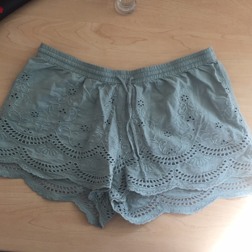 green urban outfitters shorts